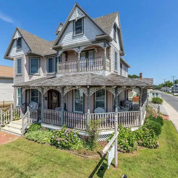 Inn at Poplar Corner B&B on Chincoteague Island，位于钦科蒂格的酒店
