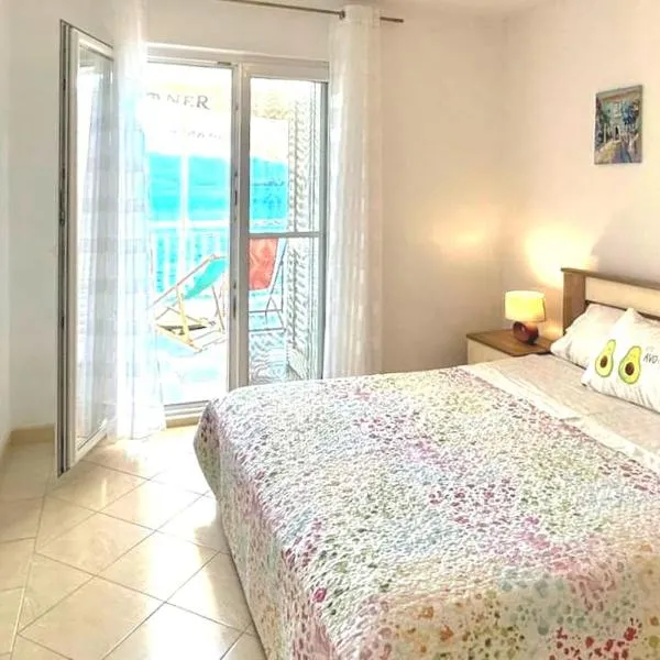 Mirta's apartment, 5m from sea，位于克勒克的酒店