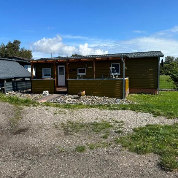 Fischerhütte IV Mobilheim，位于Polchow的酒店