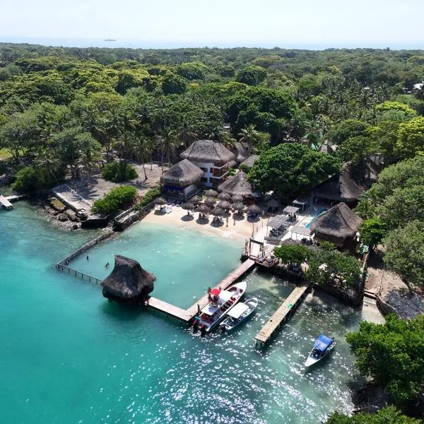 Hotel Isla del Sol，位于Isla del Pirata的酒店