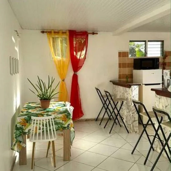Calme et sérénité au Lamentin，位于勒拉芒坦的酒店