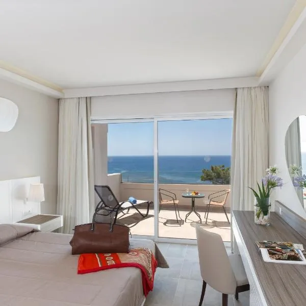 罗德公主海滩酒店，位于Monólithos的酒店