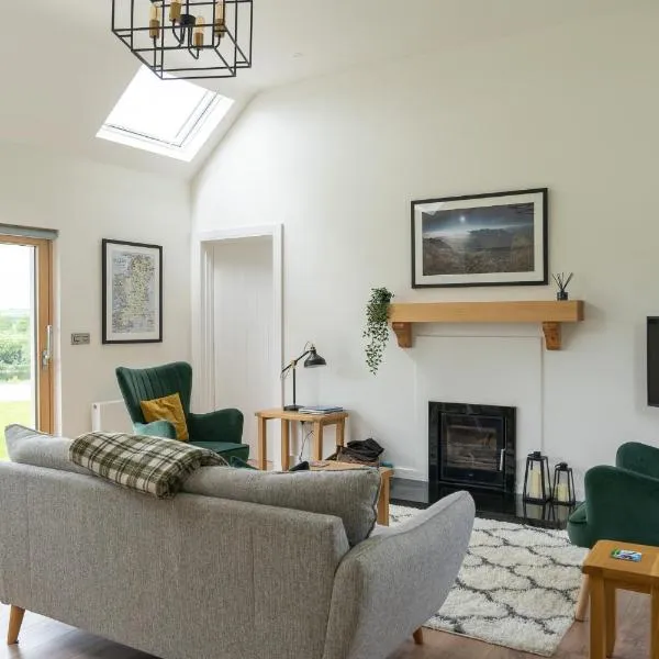 Debbie's Cottage at Tullig House & Farm，位于基拉尼的酒店