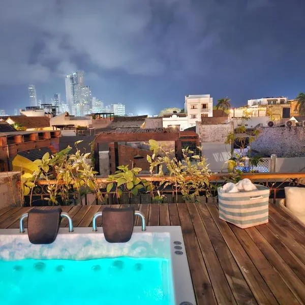 Casa Coco 1680 Colonial & Art House In Old City - Pool - Jasussi - View，位于卡塔赫纳的酒店