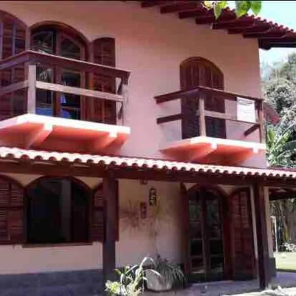 Casa para toda a família próximo ao centro de Paty do Alferes e Miguel Pereira，位于帕蒂杜阿尔费里斯的酒店