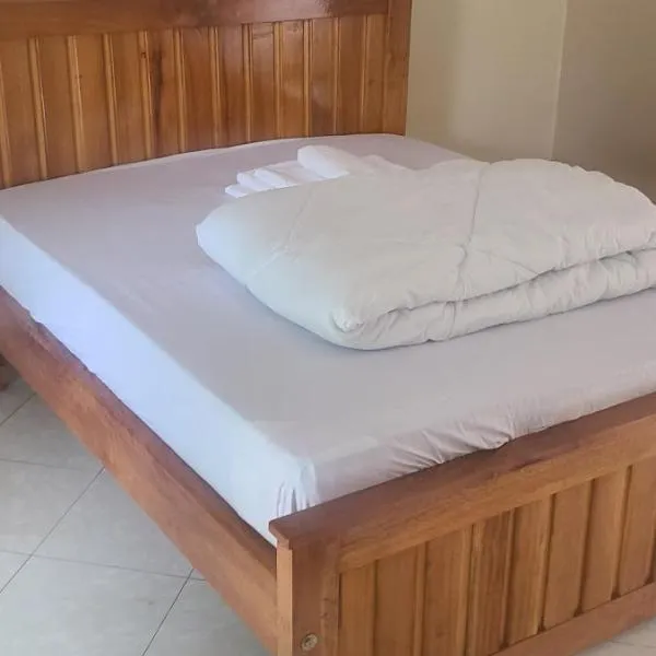 Solace Guest House，位于恩德培的酒店