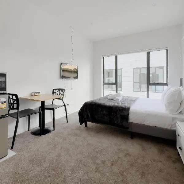 Cozy One-Bedroom Getaway in Takanini，位于奥克兰的酒店