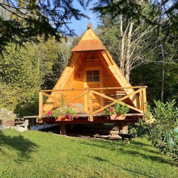 Lepa Lopa resort，位于Stahovica的酒店