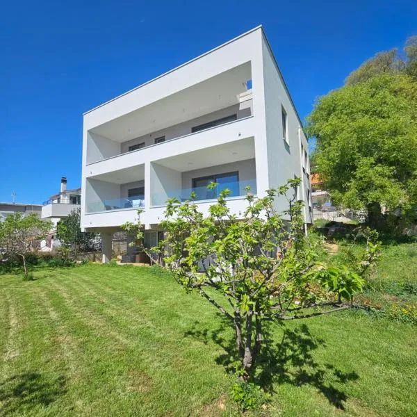 Providenca Residence，位于希贝尼克的酒店