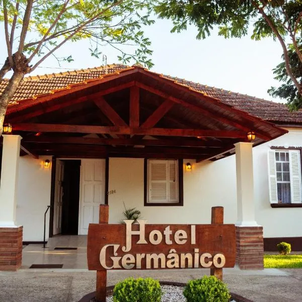 Hotel Germânico，位于Agudo的酒店