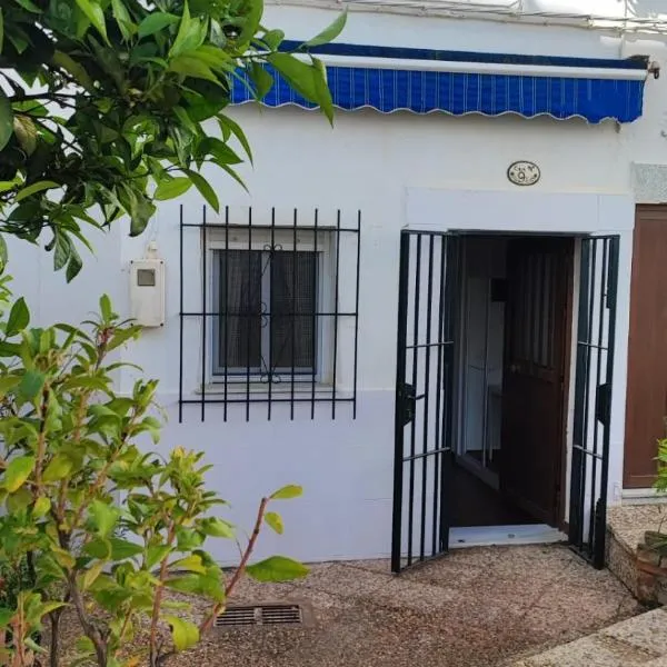 Casa Patio LA BODEGA，位于科尼尔-德拉弗龙特拉的酒店