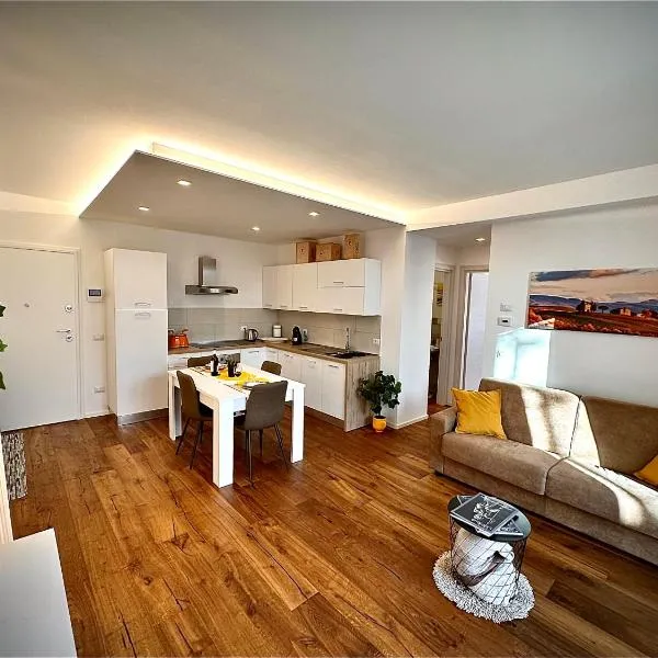 In the heart of Siena, 7 minutes from Piazza del Campo，位于锡耶纳的酒店