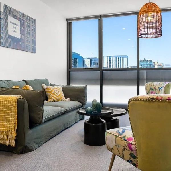 Pure Luxury Modern CBD 1BR Apt ChinaTown Carpark，位于阿德莱德的酒店