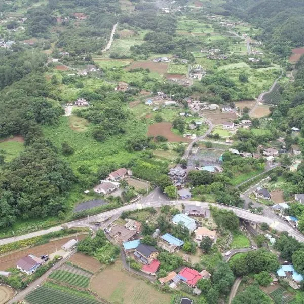 Danyang Pinwheel Chiyu Village Pension，位于丹阳的酒店