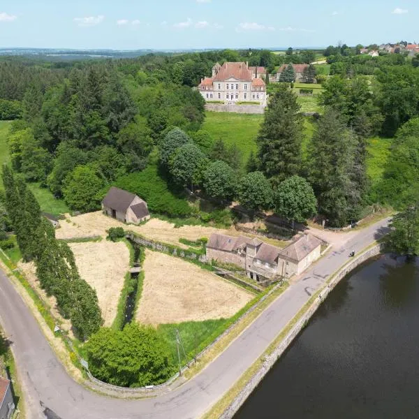L'Ancien Moulin du Château de Marrault - Gîte de groupe，位于马尼的酒店