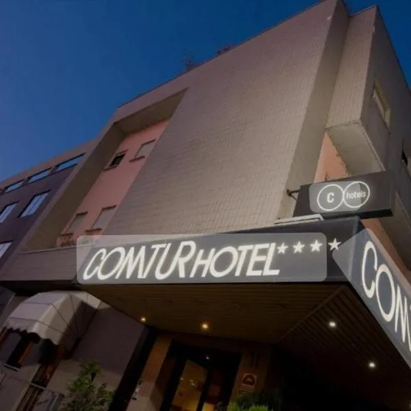Hotel Comtur，位于罗萨泰的酒店