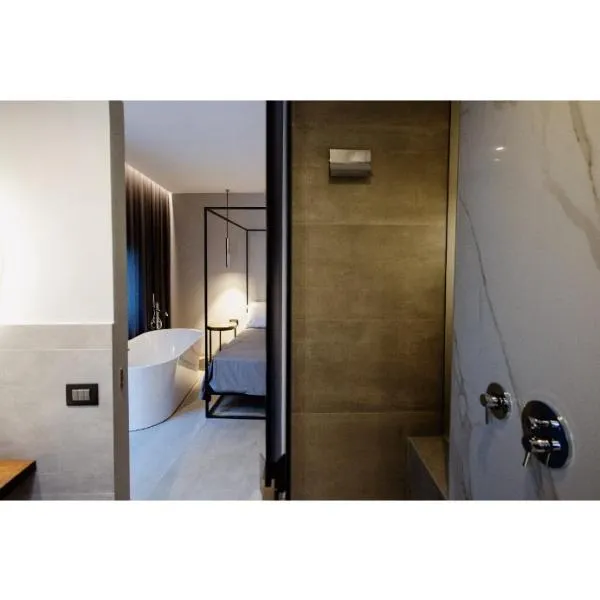 Nicanto Rooms，位于塔兰托的酒店