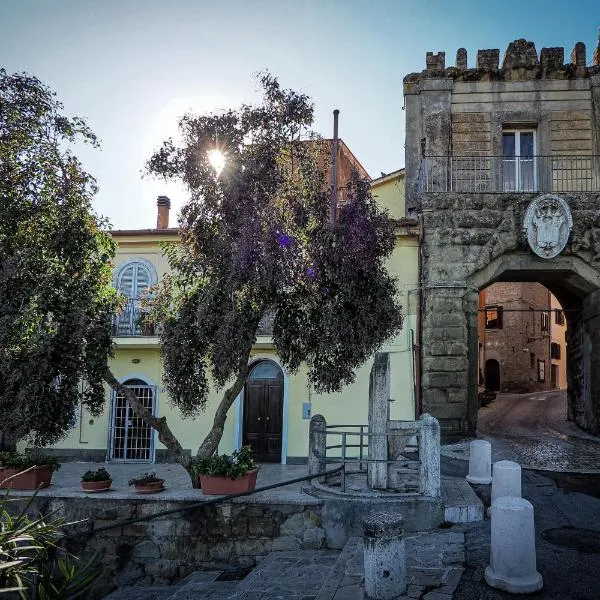 Alloggio all’Ombra del Campanile，位于Riano的酒店