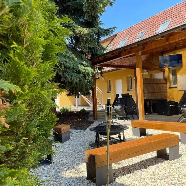 Penzion Villa Rozárka，位于Smradávka的酒店