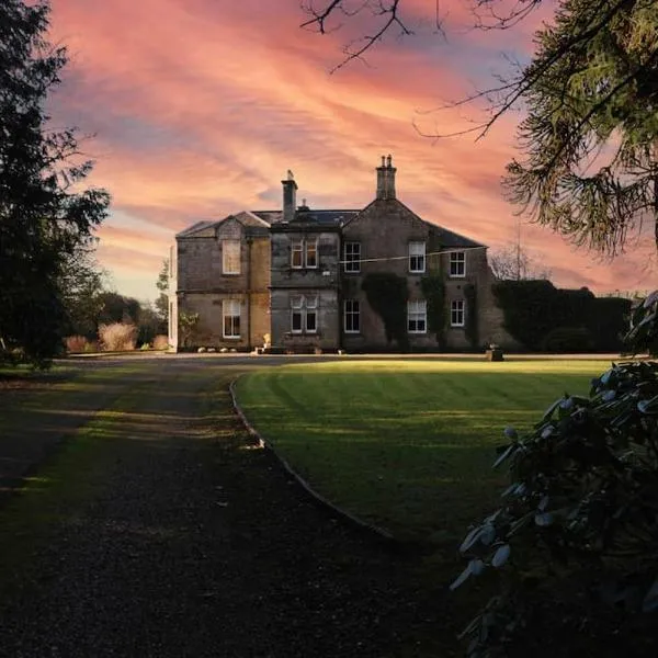 Edenfield House, Springfield, Fife，位于库珀的酒店