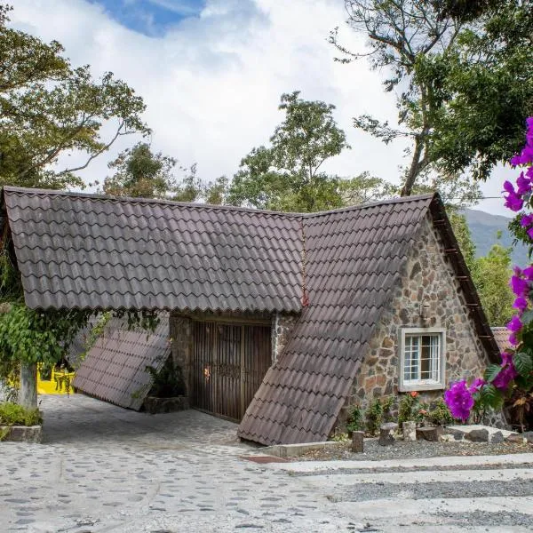 Refugio Cariguana，位于La Laguna de San Carlos的酒店