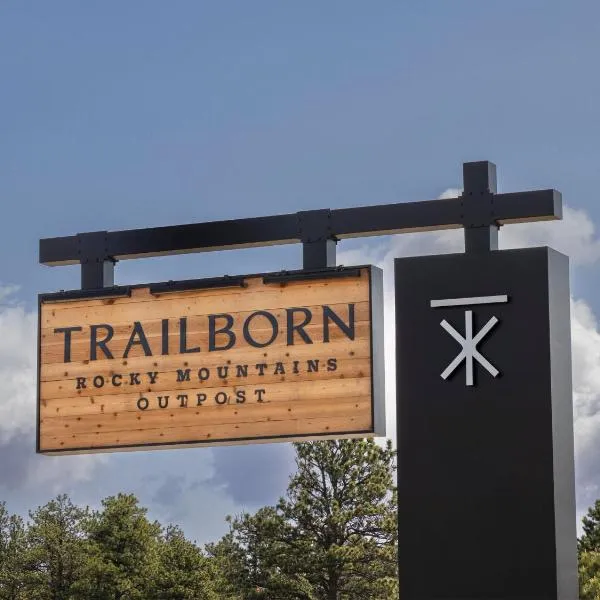 Trailborn Rocky Mountains Outpost，位于埃斯蒂斯帕克的酒店