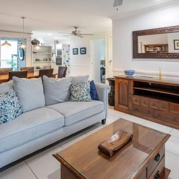 BirdSong Yeronga - Inner City Village Sanctuary，位于布里斯班的酒店