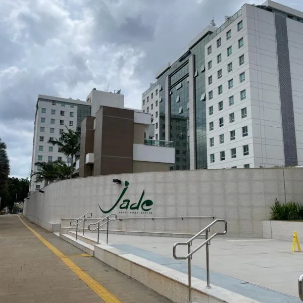 Jade Hotel Bangalo 06，位于塔瓜汀加的酒店
