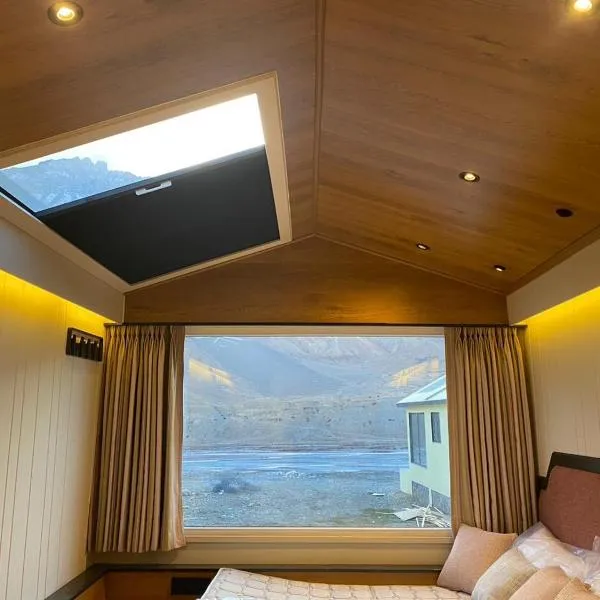 YELLOW HOTELS & COTTAGES，位于加沙的酒店