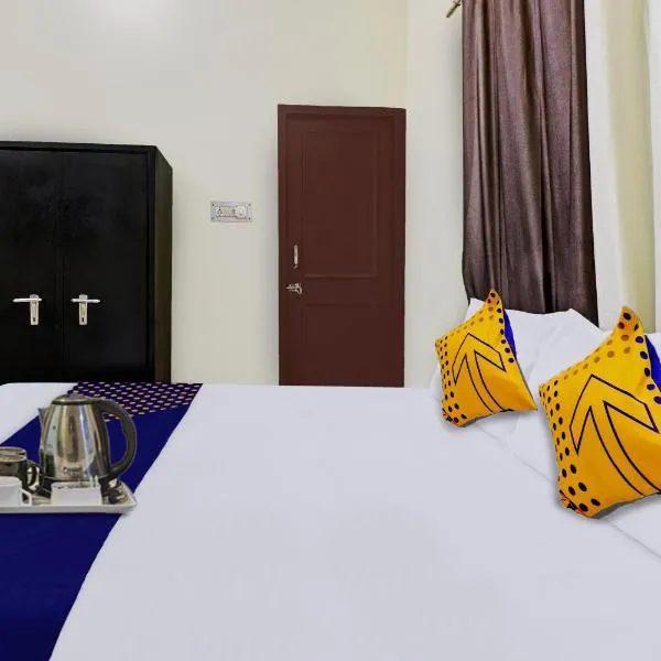 OYO Hotel Ganga PG And Home Stay，位于Jhājra的酒店