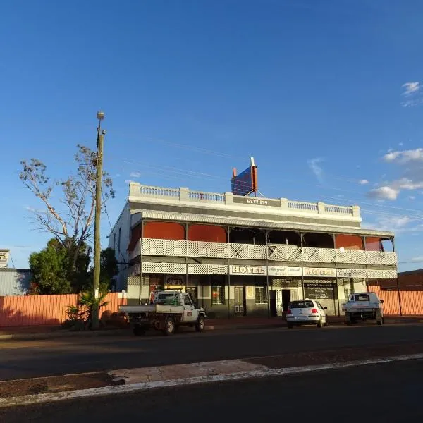 Royal Mail Hotel - Meekatharra,位于米卡萨拉的酒店