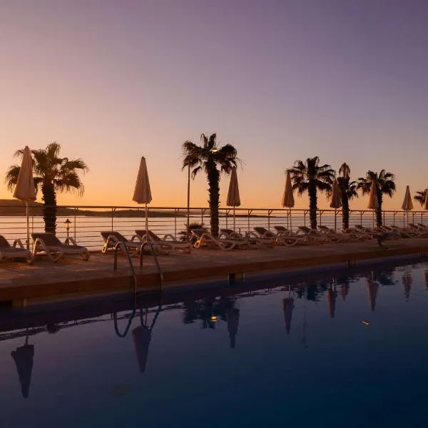 DoubleTree by Hilton Malta，位于圣保罗湾城的酒店