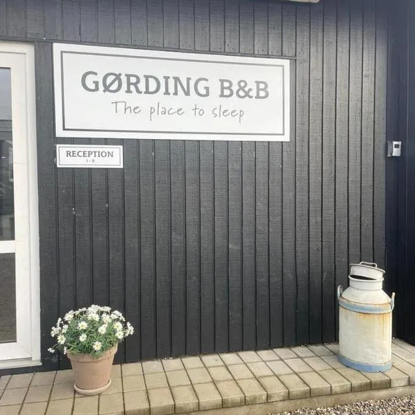 Gørding Bed and Breakfast，位于Holsted的酒店