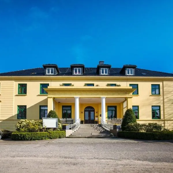 Schloss Harkensee，位于Kalkhorst的酒店
