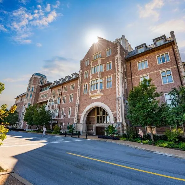 The Knight Center at Washington University，位于University City的酒店