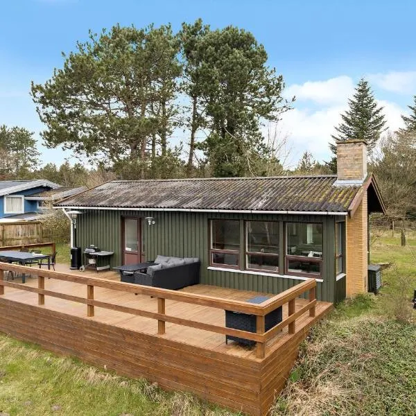 Beautiful Home In Kalundborg,位于凯隆堡的酒店