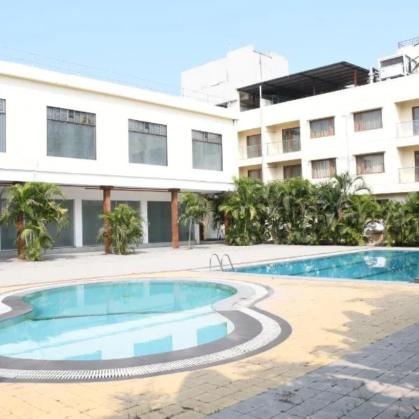 Pushpak Resort，位于舍地的酒店