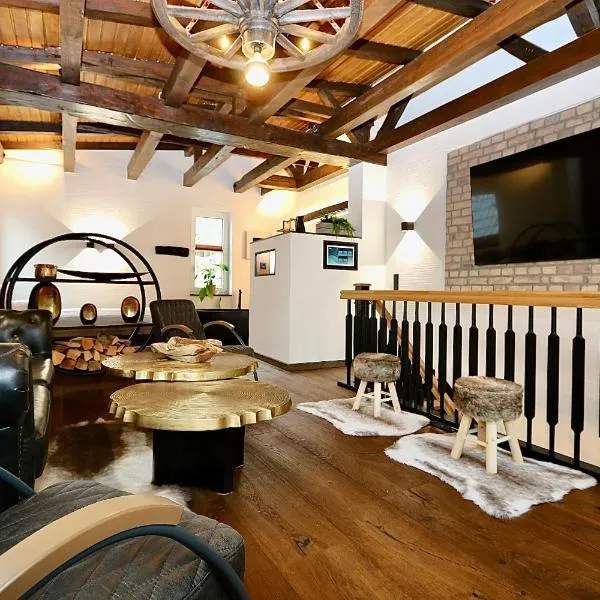Strand Chalet，位于瓦尔内明德的酒店