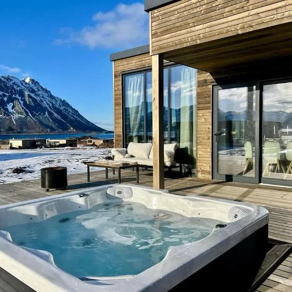 Lofoten Aurora Lodge，位于Gimsøy的酒店