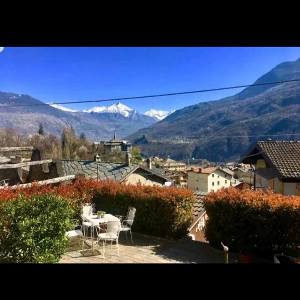 Casa Zia Renny，位于夏特林的酒店