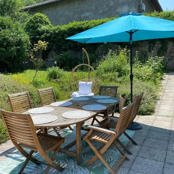 Maison Zen et Jacuzzi proche des passerelles himalayennes de Monteynard，位于Vif的酒店