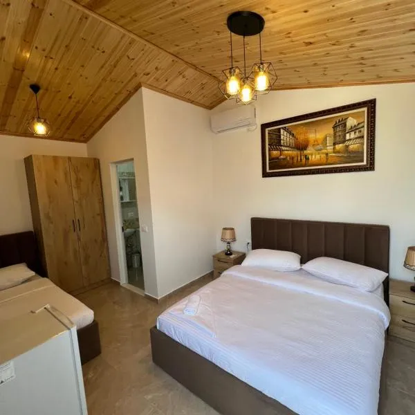 Lake Bliss Cabins，位于斯库台的酒店