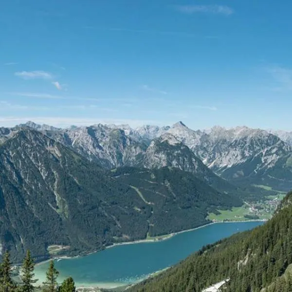 Berggasthof Rofan，位于Steinberg am Rofan的酒店