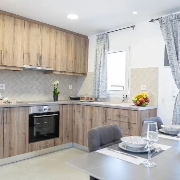 Hilltop Houses，位于科斯镇的酒店