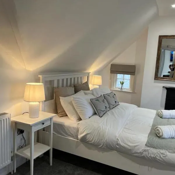 Stylish Loft Apartment with Parking in Melton Mowbray，位于梅尔顿莫布雷的酒店