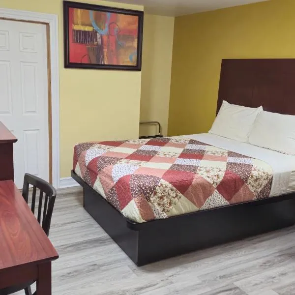 迪普里弗汽车旅馆，位于Deep River的酒店