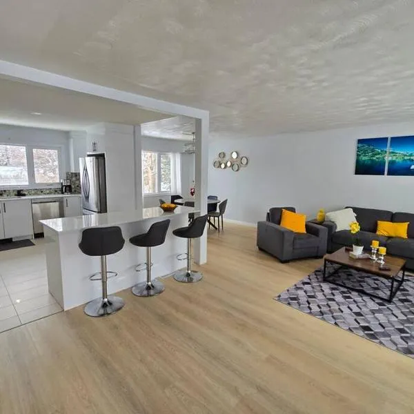 3 Bedroom Home away from Home，位于卡尔加里的酒店