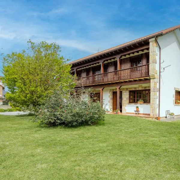 Casa Montañesa，位于埃拉斯蒂列罗的酒店