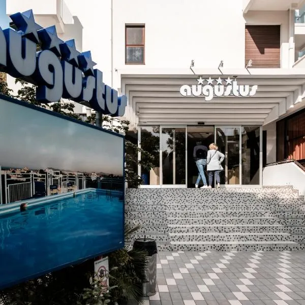 Augustus Hotel Riccione Centro，位于里乔内的酒店