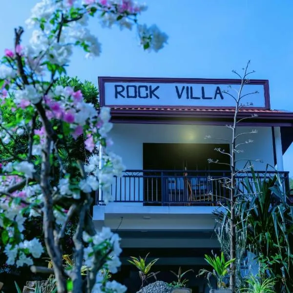 Rock Villa Relax City Home，位于米欣特莱的酒店